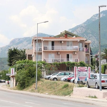 Apartments Petricevic Сутоморе Экстерьер фото