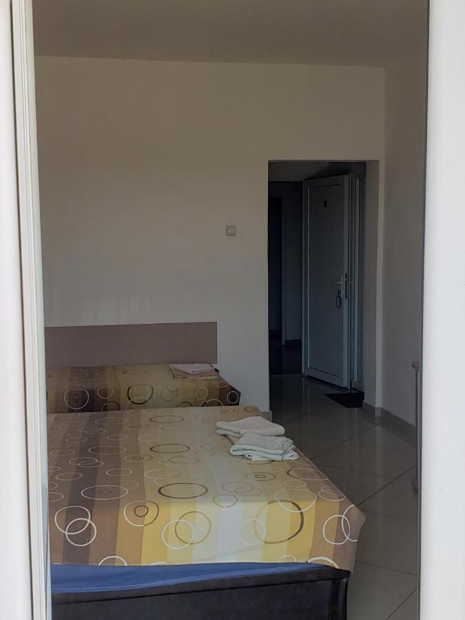 Apartments Petricevic Сутоморе Экстерьер фото