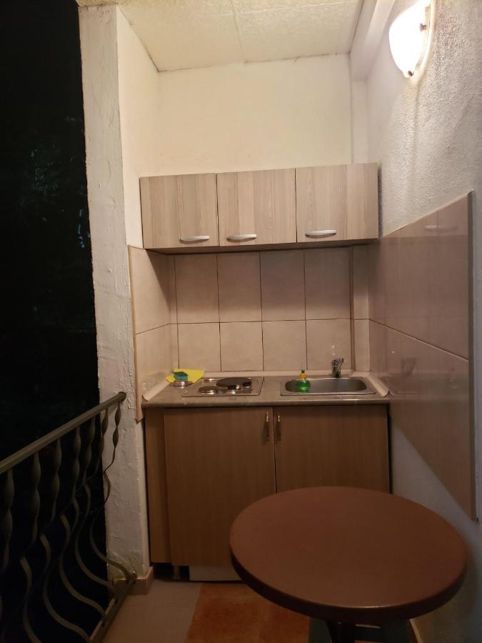 Apartments Petricevic Сутоморе Экстерьер фото