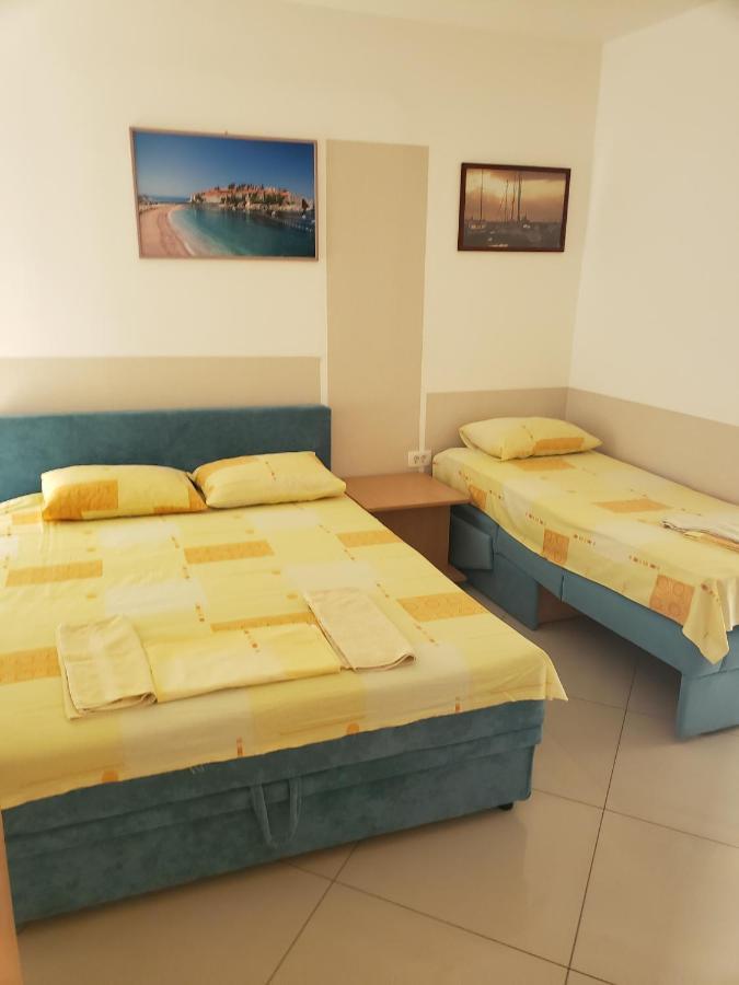 Apartments Petricevic Сутоморе Экстерьер фото
