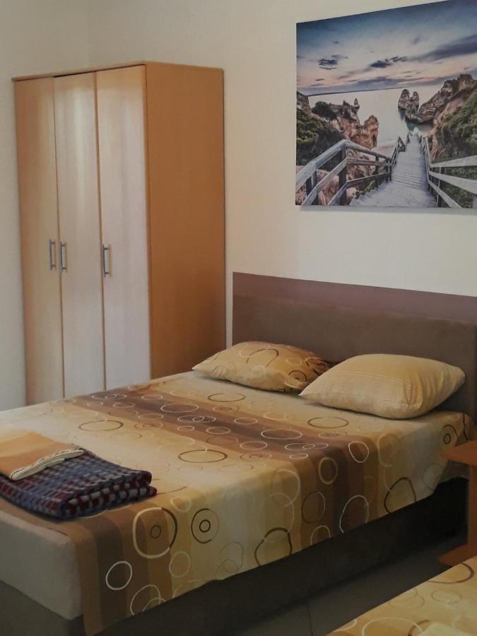 Apartments Petricevic Сутоморе Экстерьер фото