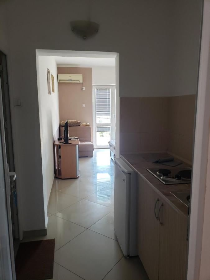 Apartments Petricevic Сутоморе Экстерьер фото