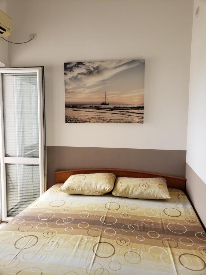 Apartments Petricevic Сутоморе Экстерьер фото