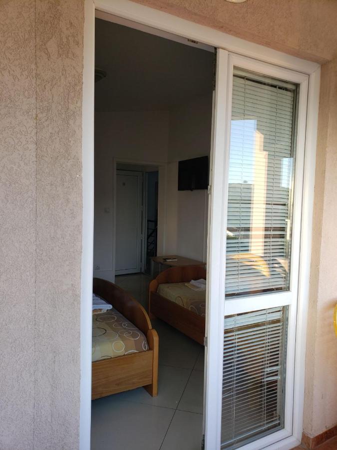 Apartments Petricevic Сутоморе Экстерьер фото