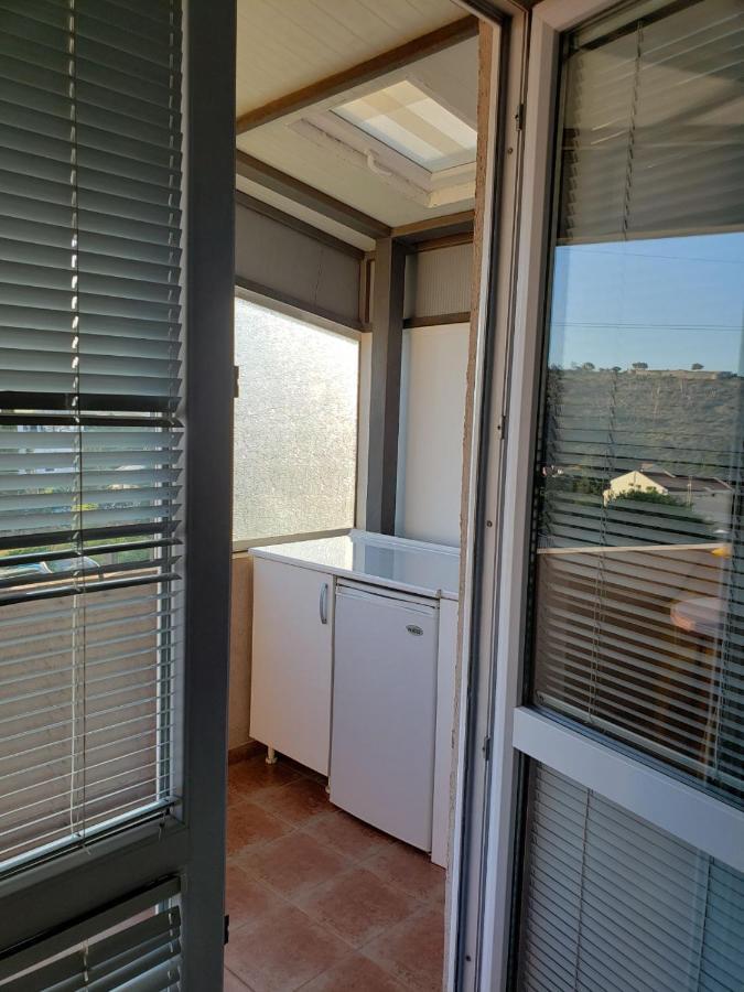 Apartments Petricevic Сутоморе Экстерьер фото